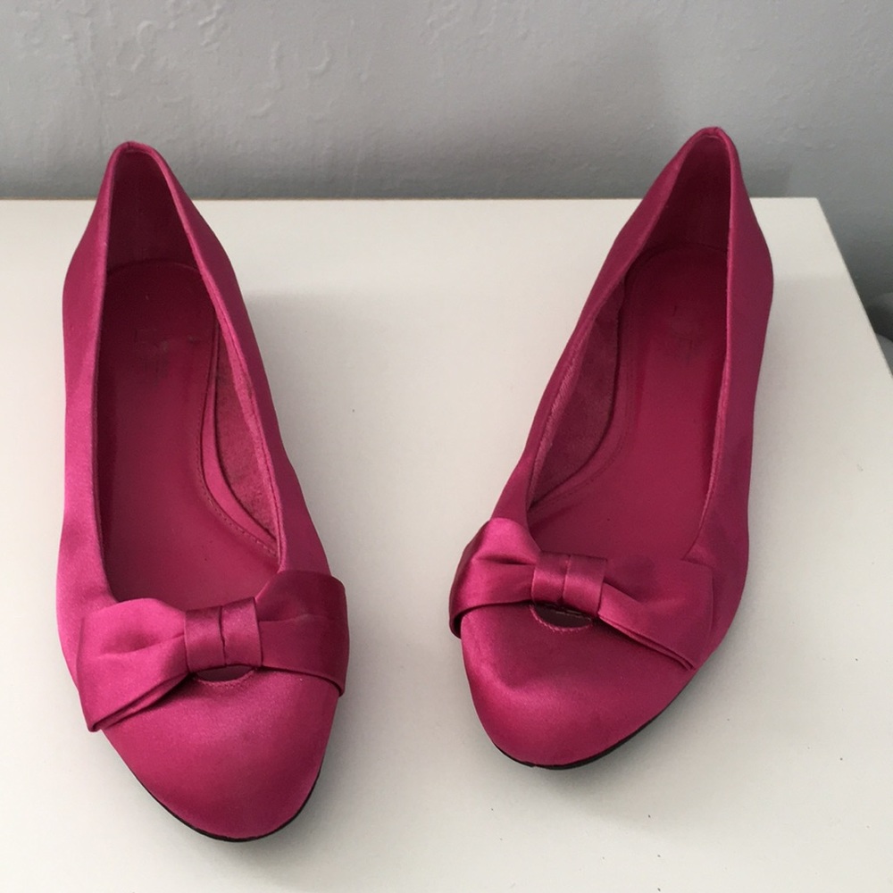 LOFT - Pink Silk Flats - 8